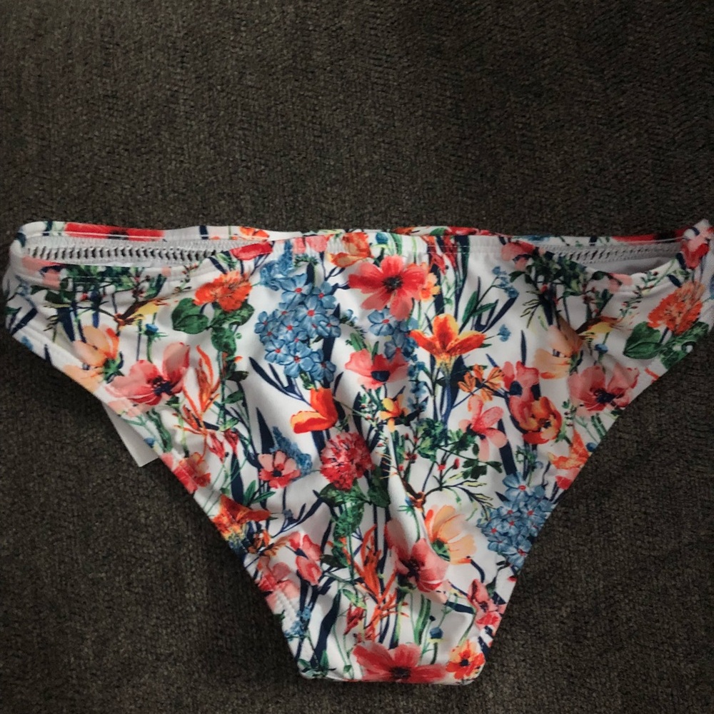 Lucky swimsuit bottom - Picture 5 of 5